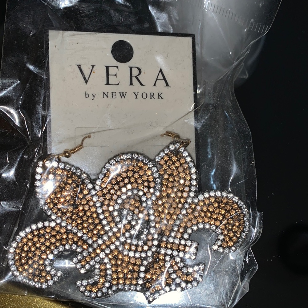 Fleur de Lis earrings